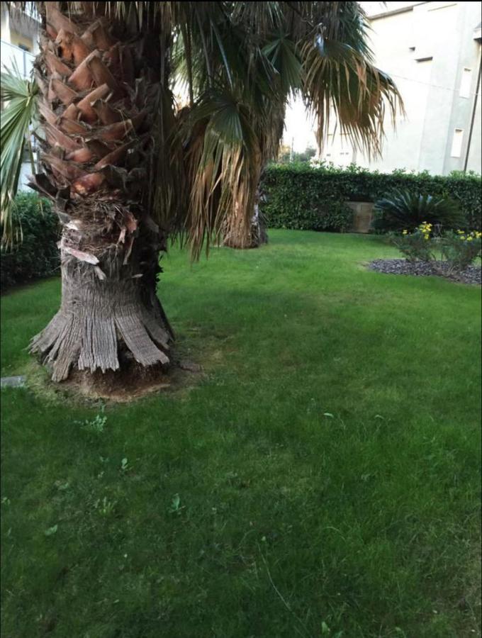 Appartamento Pescara Sud Екстер'єр фото